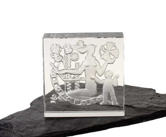 Przycisk do papieru z reliefem Czechy