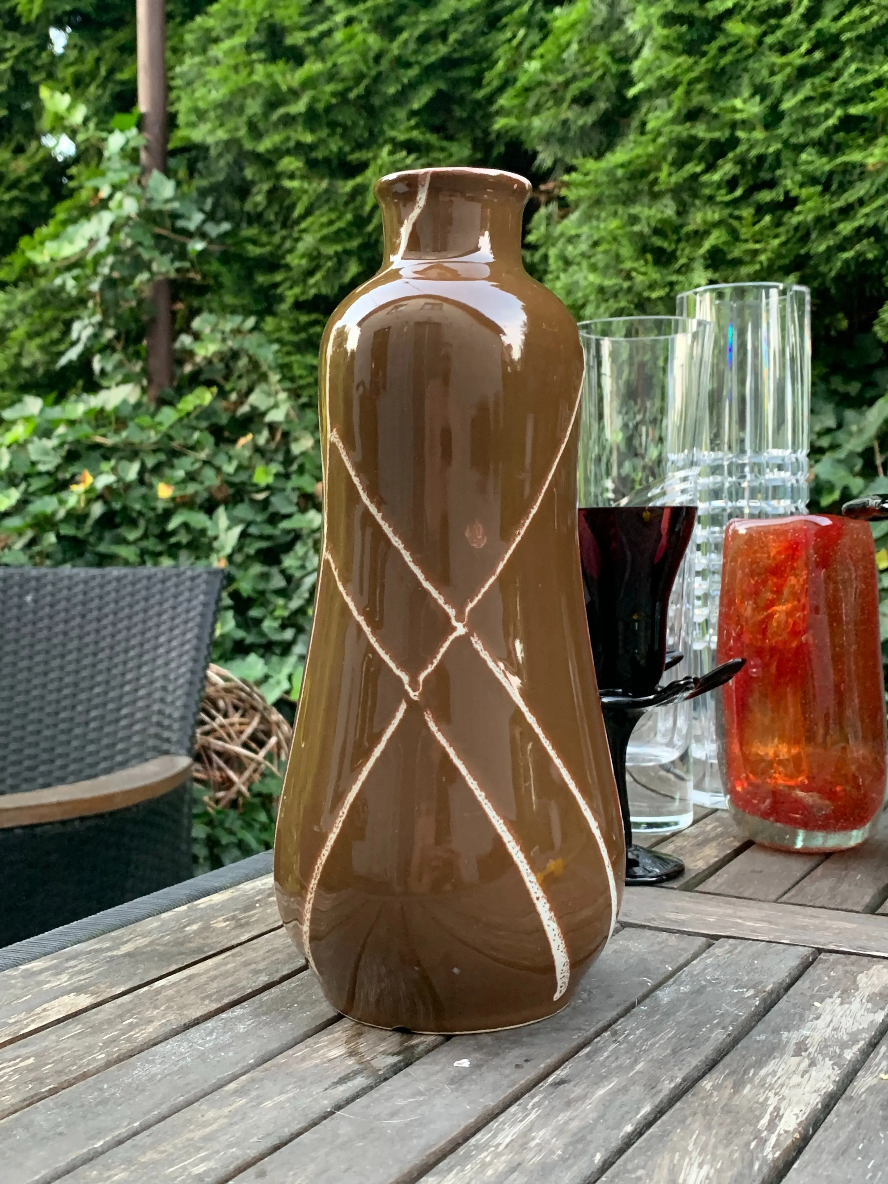 Pikasiak, fajans szkliwiony Wazon nr 664 - Zakłady Fajansu Koło