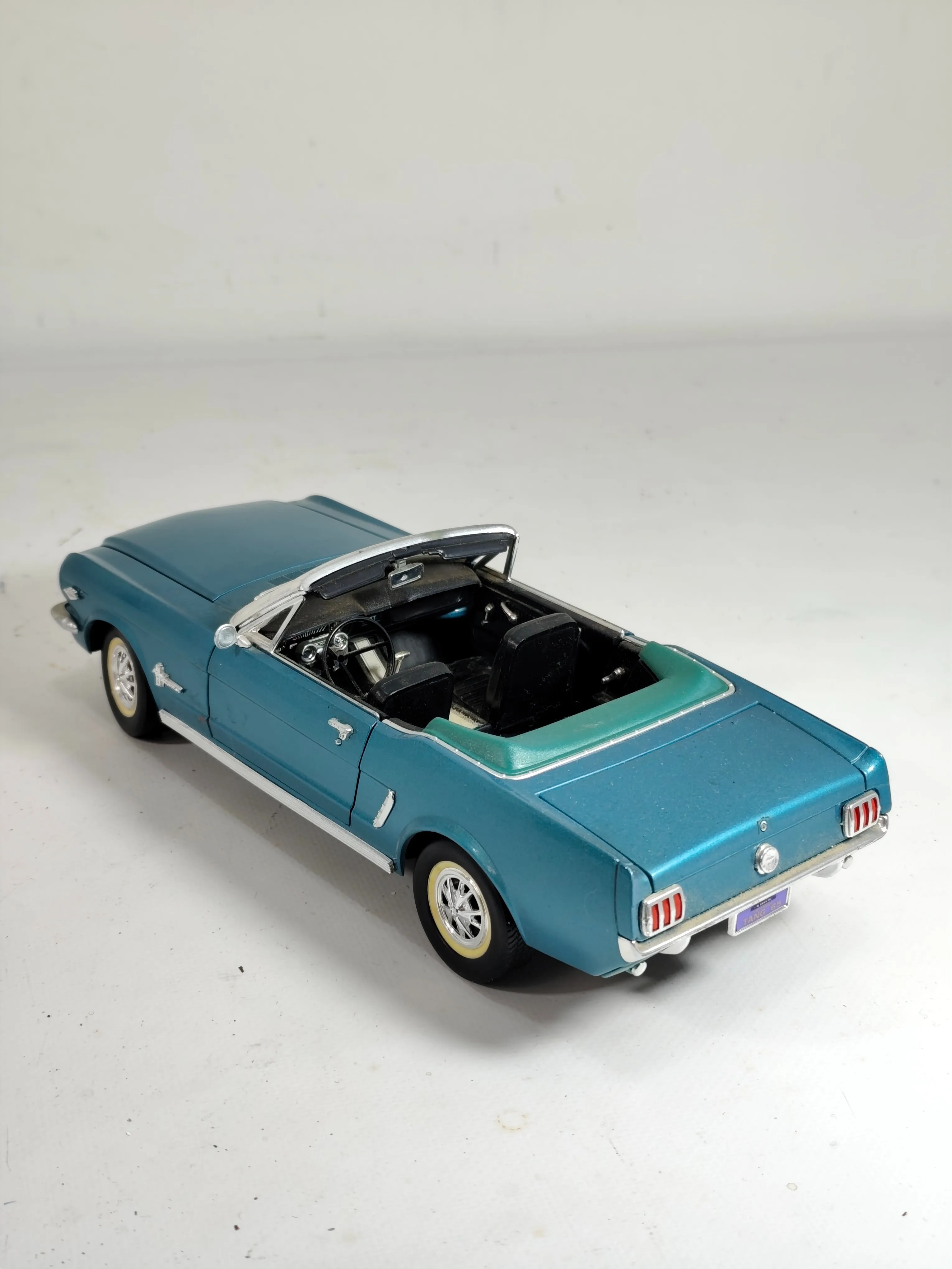 Ford Mustang 1965 1/18 Mira | Patyna.pl