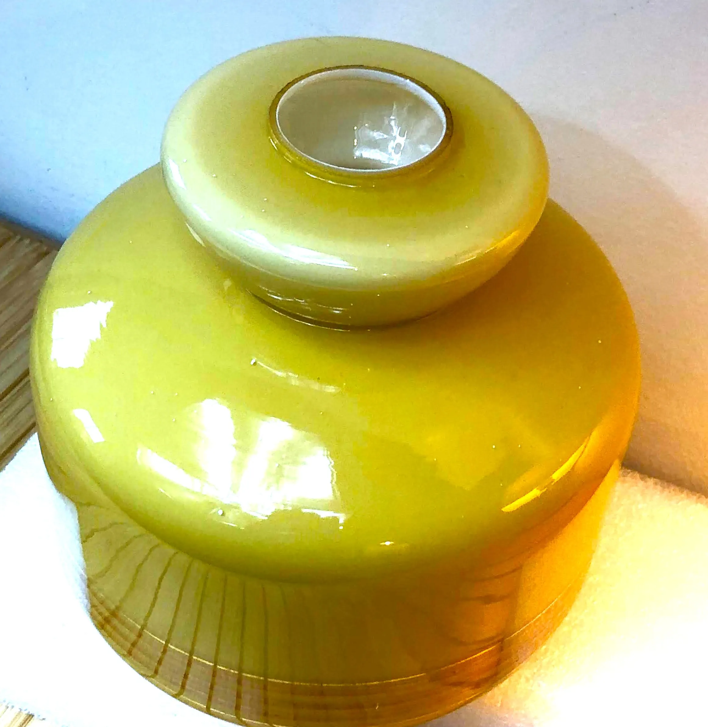 Klosz lampy wiszącej szkło PRL Vintage