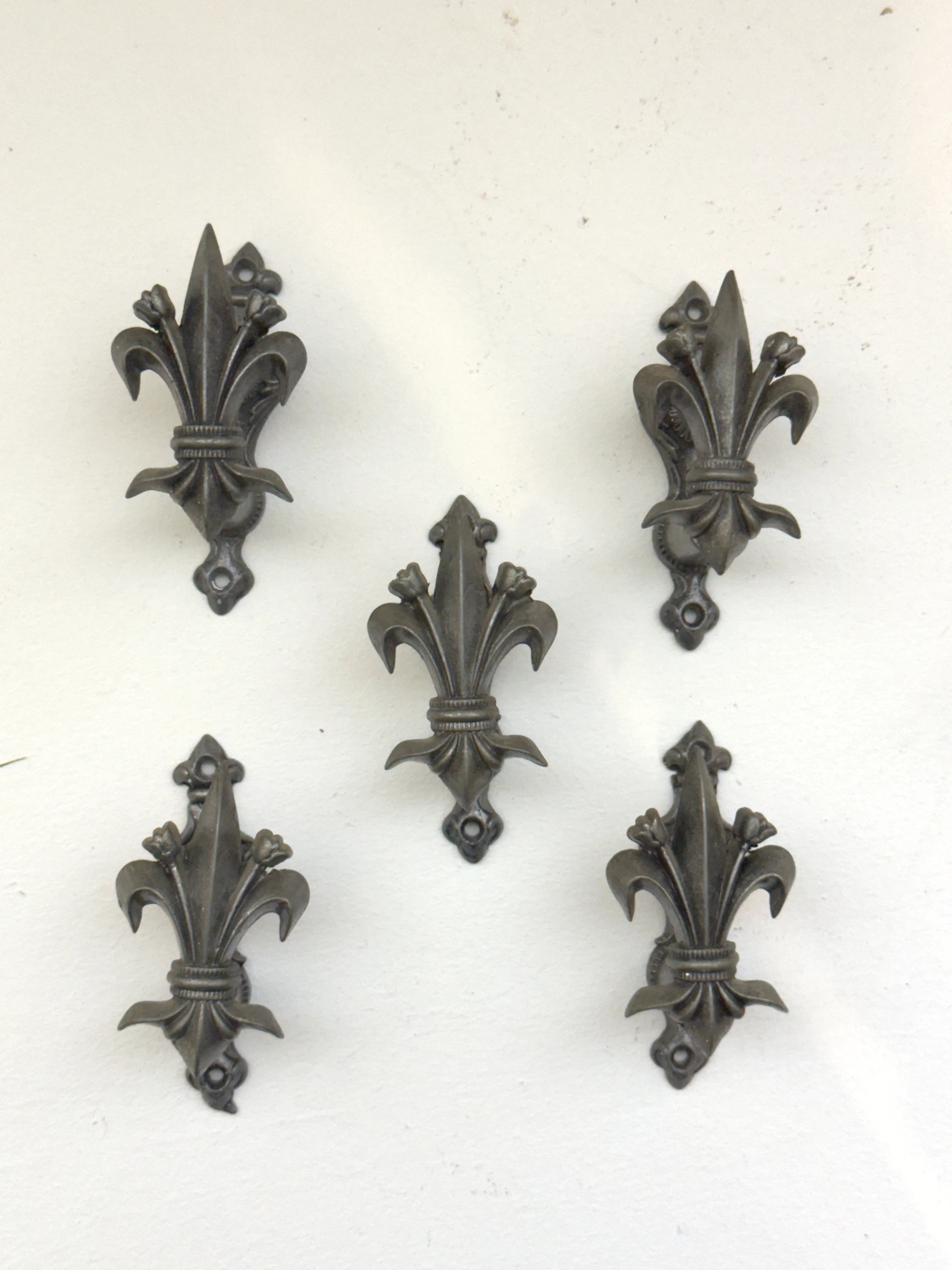 Wieszak na ubrania, Regulowany, Lilia