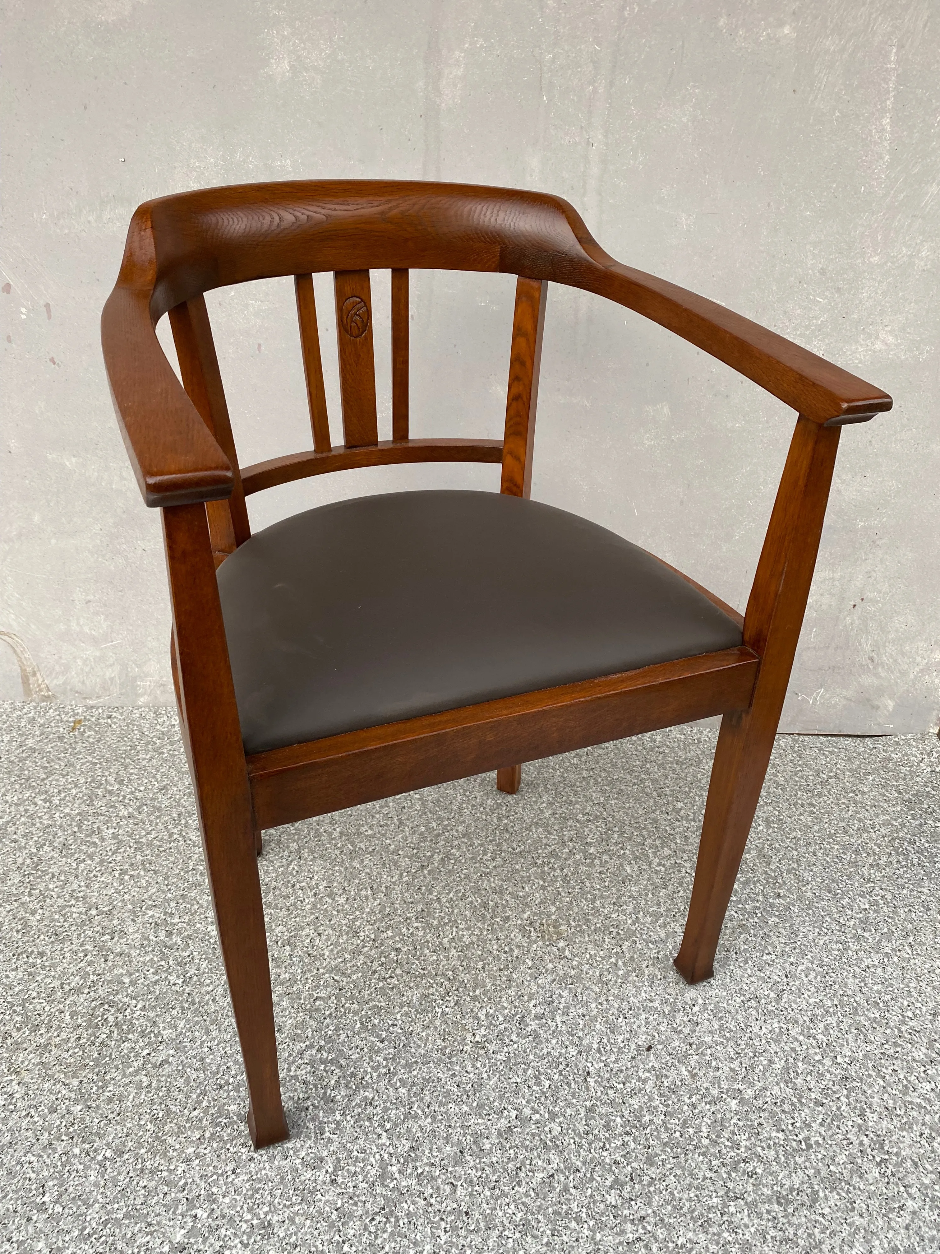 fotel dębowy secesyjny do biurka