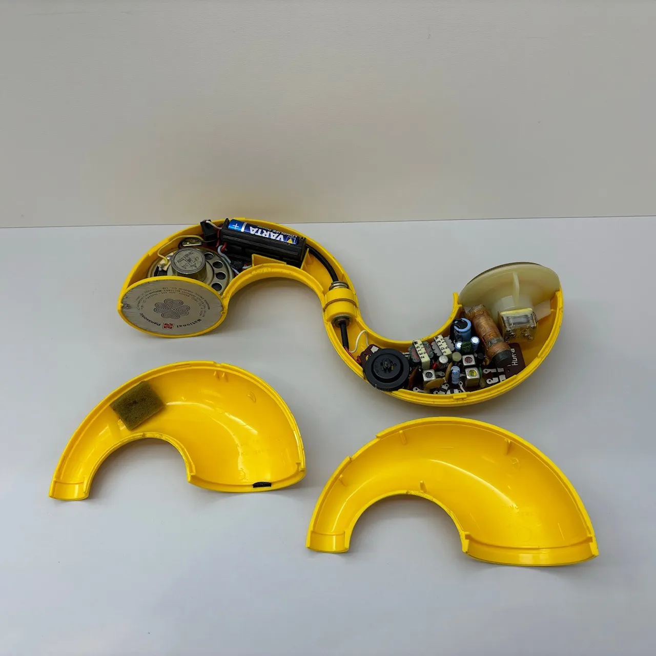 Radio National Panasonic Toot-a-Loop (R72S), Japonia, lata