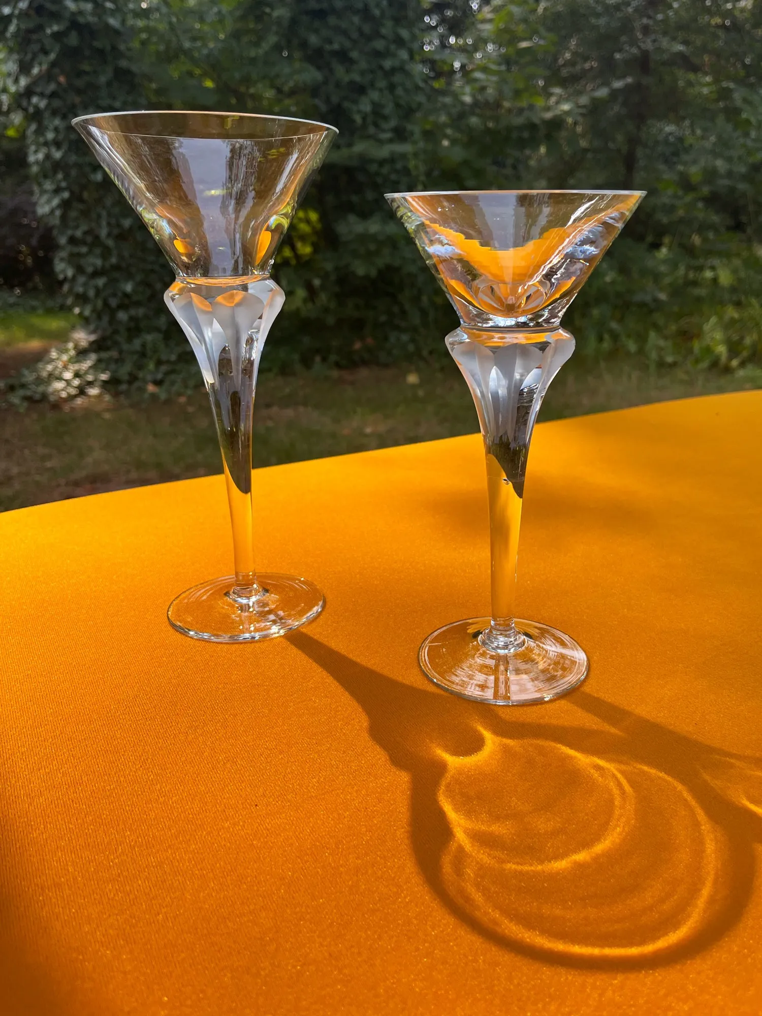 Eleganckie kieliszki koktajlowe, KROSNO